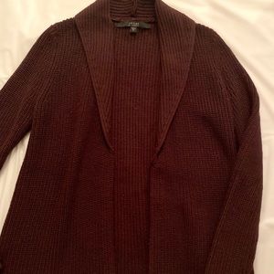 GUESS sweater